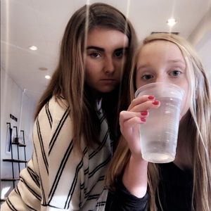 Meet your Posher, Ebba